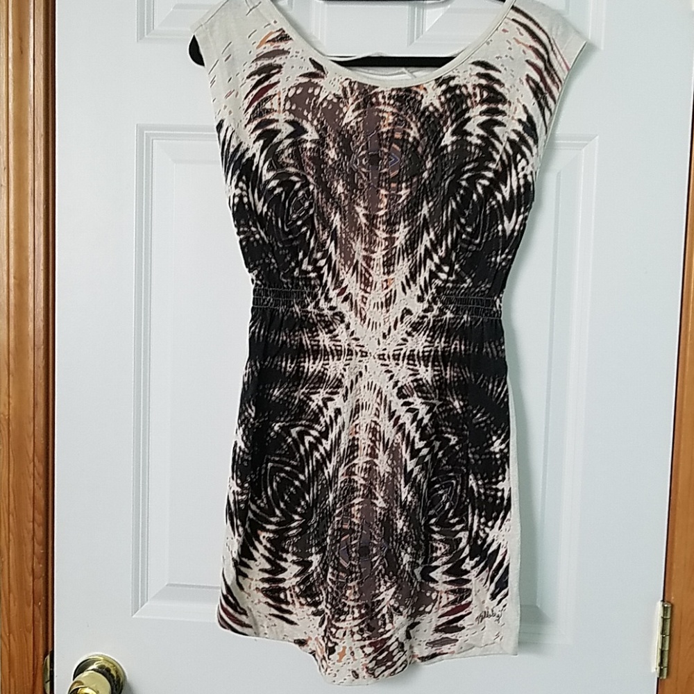 Billabong tribal dress
